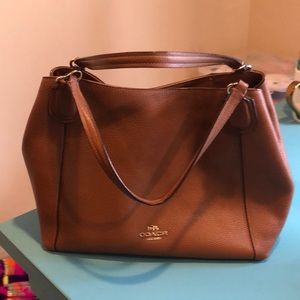 Coach shoulder purse in camel color